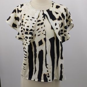 Ivy Revel white top w black/brown marks-sz 8